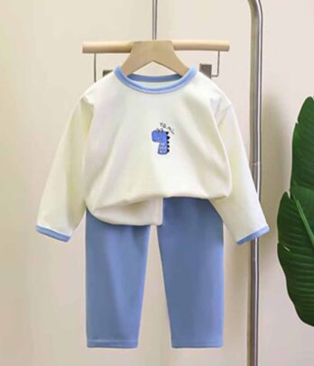Pyjama bleu-blanc pour enfants