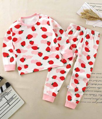 Pyjama charlotte aux fraises pour fillettes