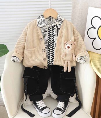 Ensemble de trois pièces chic pour enfants