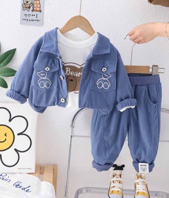 Ensemble en velours de couleur bleu avec ourson
