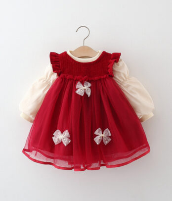 Ensemble de robe rouge et pull à manches bouffantes