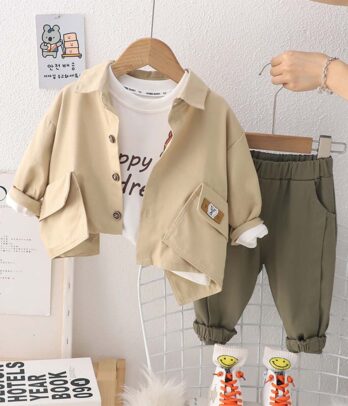 Set décontracté avec veste beige pour garçon