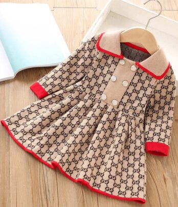 Robe style et tendance pour fillettes