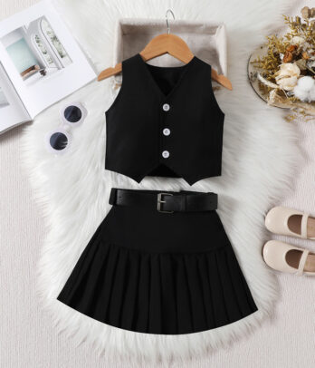 Costume estival simple de couleur noire pour fillettes