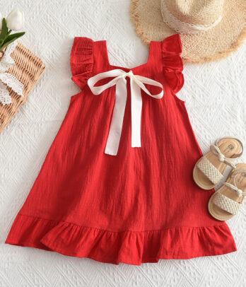 Robe rouge à col carré sans manches