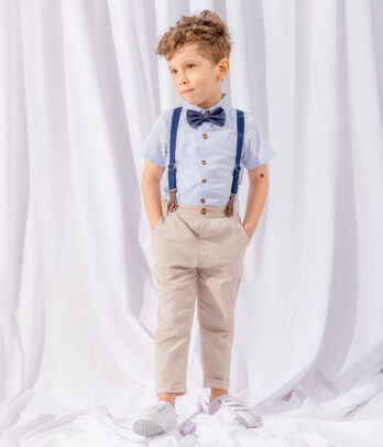 Costume classique de pantalon beige pour enfant – 4 pièces