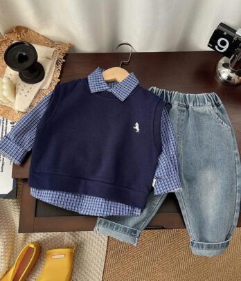 Ensemble de gilet bleu style polo composé de 3 pièces