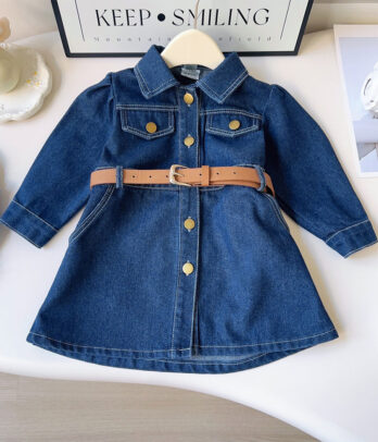 Robe en jean pour fillette