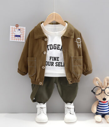 Un look simple et stylé pour tous les petits baroudeurs du quotidien !