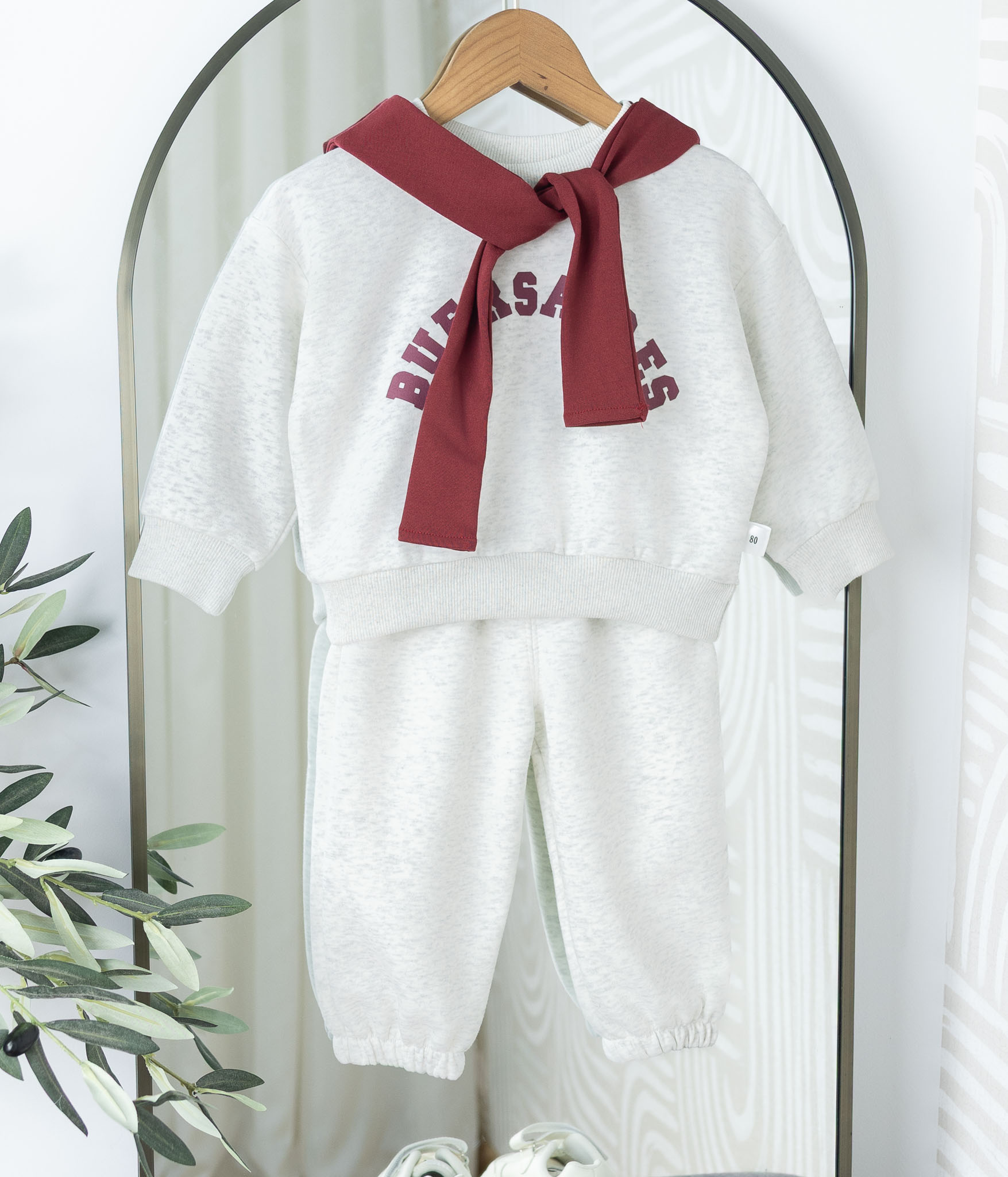 42256 Ensemble jogging fille gris clair – Image 1