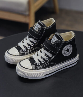 Chuck taylor noires à scratch