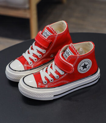 Chuck taylor rouges à scratch