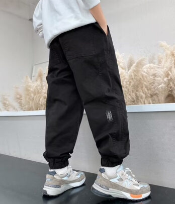 Jogger Noir Tech – La performance au service du style