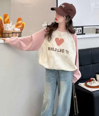Pull Cœur Douceur – Tendresse et style pour un look cosy et affirmé