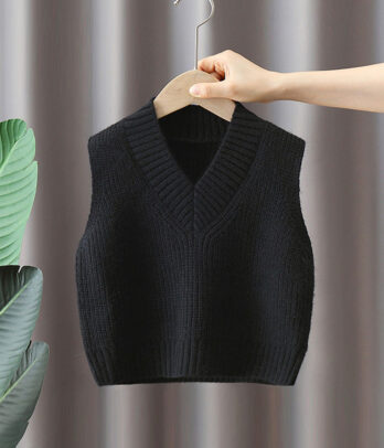 Gilet Sans Manches Noir – L’élégance minimaliste à superposer