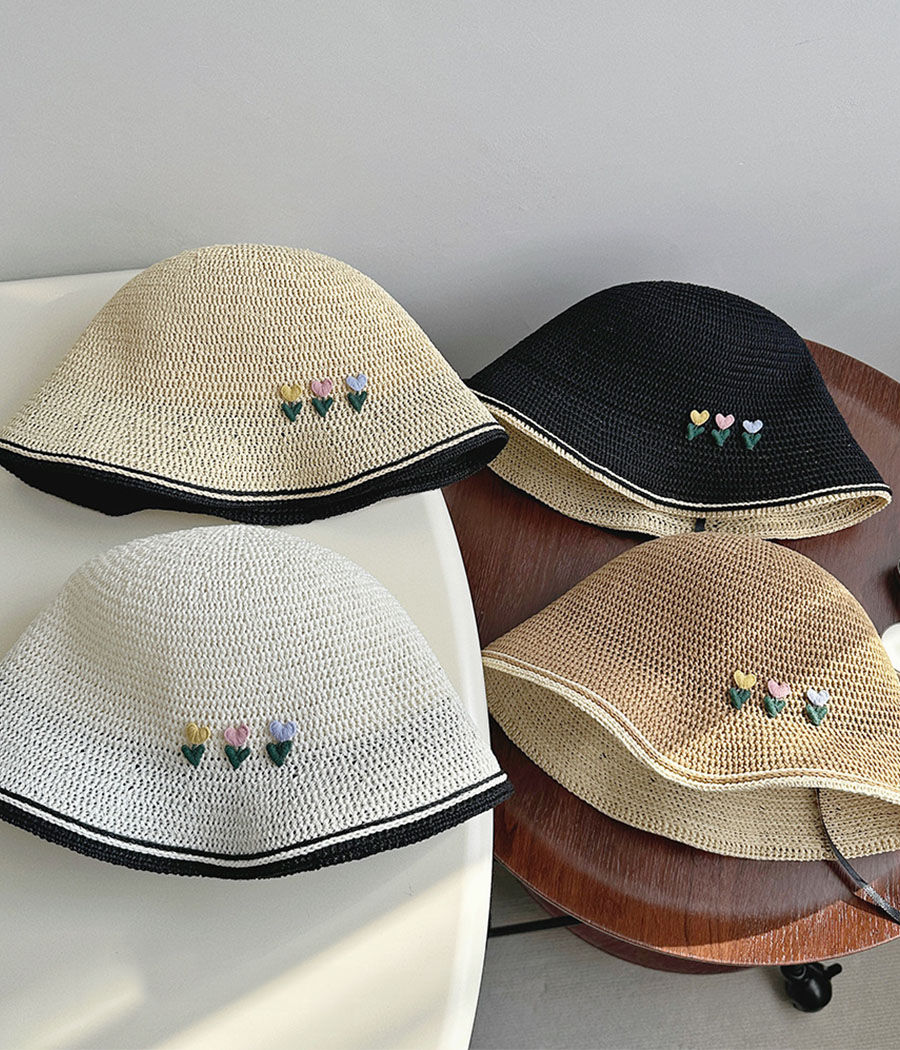 38362 (7) Chapeau de soleil coréen en tissu léger, au style bohème et naturel, idéal pour protéger les petites filles avec élégance lors des journées estivales.