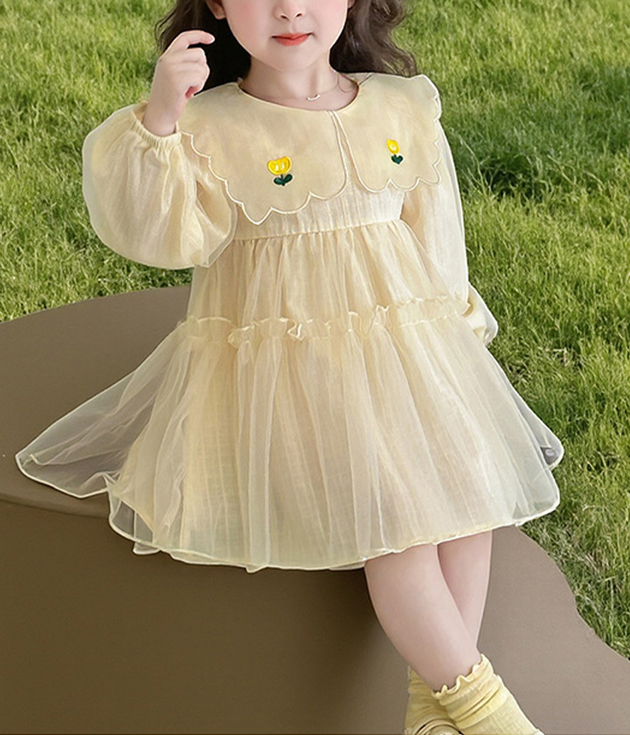 56134 Robe jaune soleil évasée pour filles, légère et confortable, avec manches bouffantes et col rond, parfaite pour l’école, les fêtes ou les sorties.