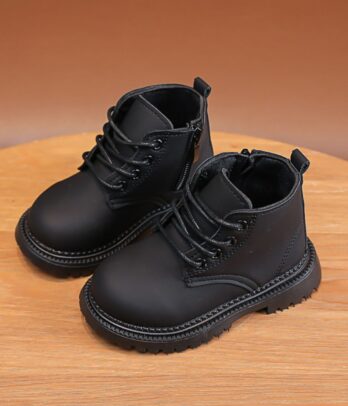 Bottines unisexes noires pour enfants en simili cuir, avec fermeture éclair latérale, lacets, semelle antidérapante et intérieur rembourré.