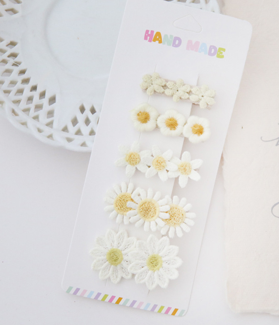 63328 (2) Barettes marguerittes pour fillettes – Image 1