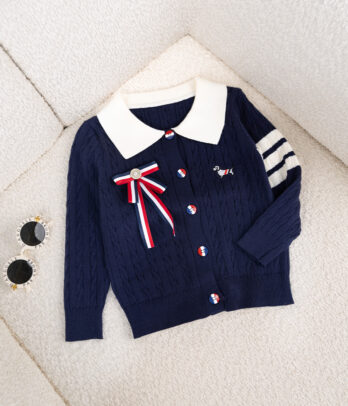 18482 Cardigan bleu à col contrasté et ruban tricolore MAZYOUD