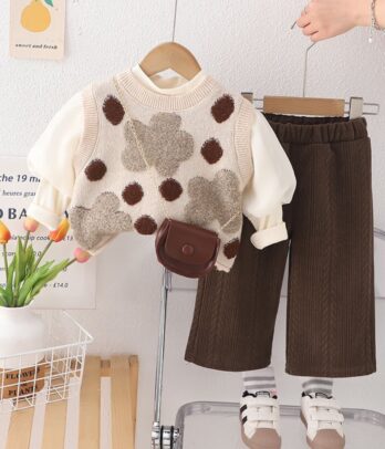 Ensemble 4 pièces avec gilet en laine à pois pour fille