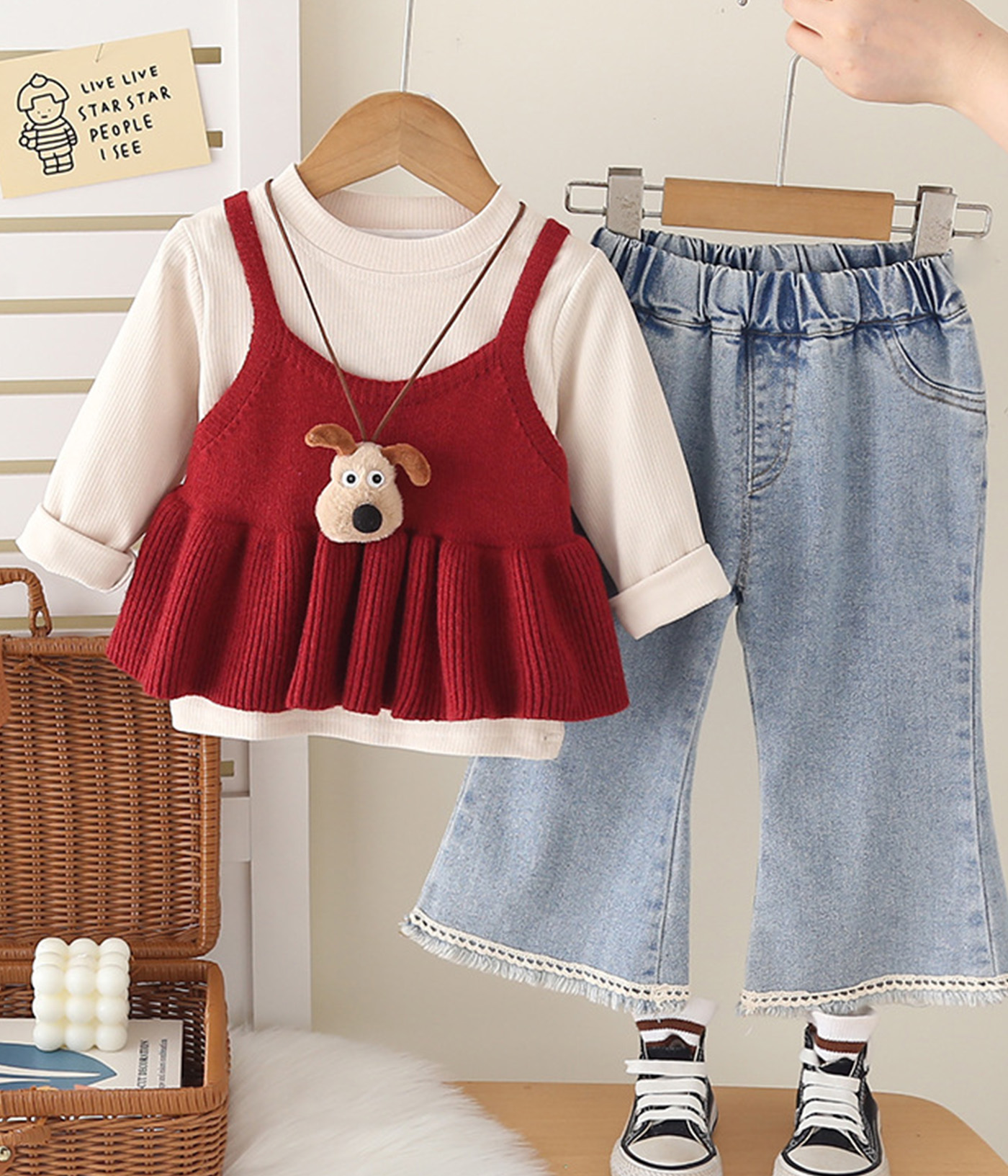 13244 Ensemble rouge & denim – Élégance pétillante – Image 1