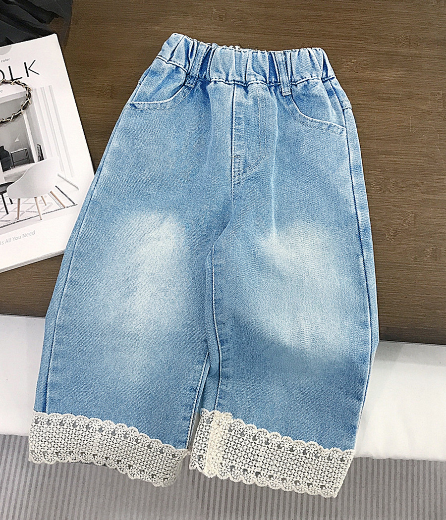 25513 Pantalon fille en jean denim avec dentelle brodée – Image 1