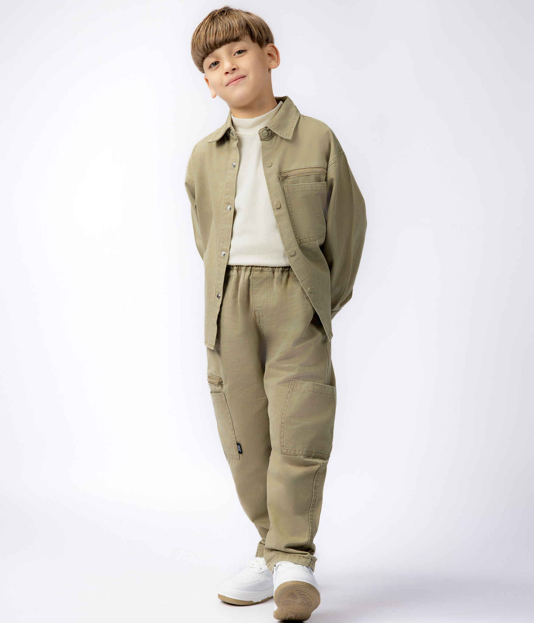 25742 583-Edit Ensemble Garçon kaki – Chemise et Pantalon en Coton Décontracté – Image 1