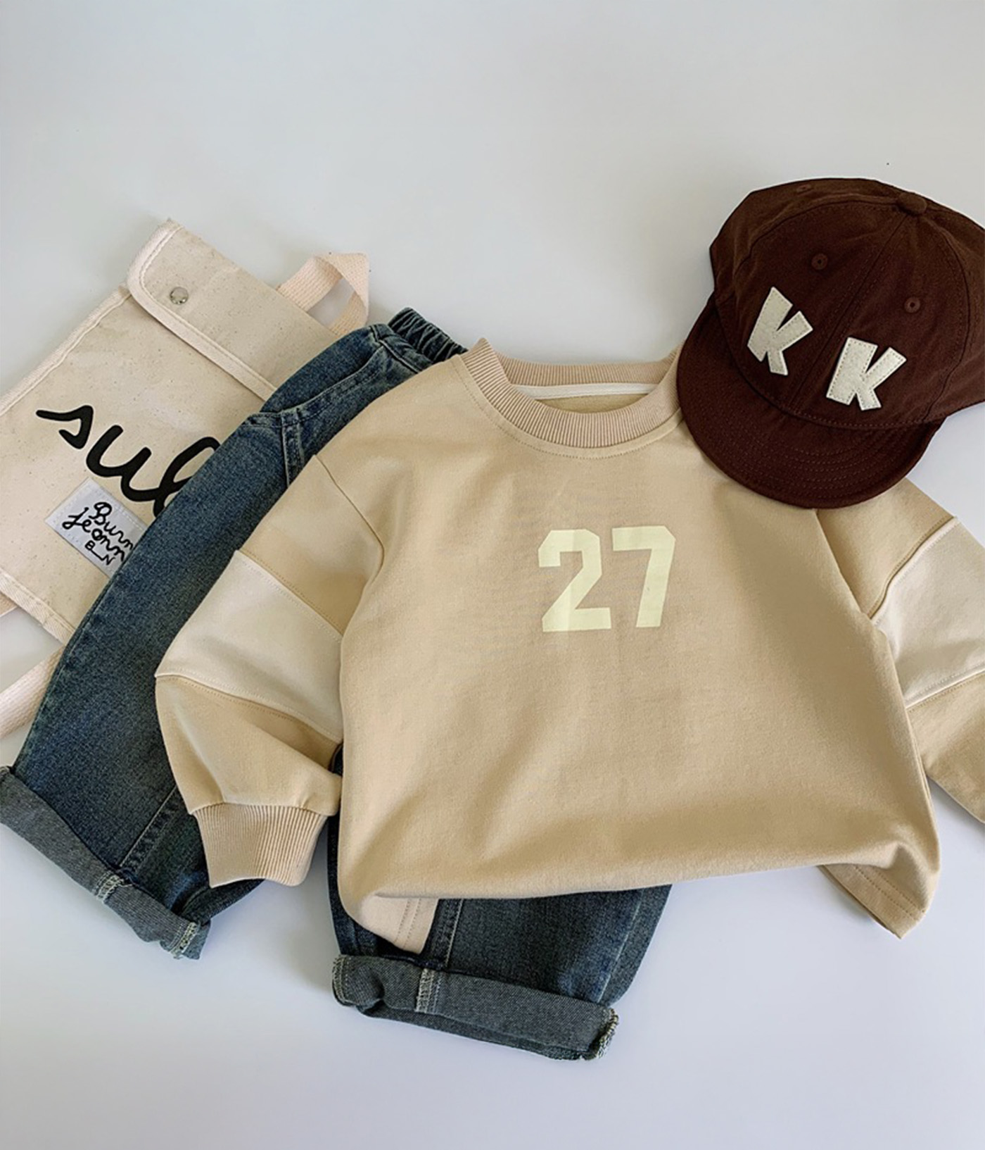 53765 Sweat beige pour garçon – Style sport et confort au quotidien – Image 1