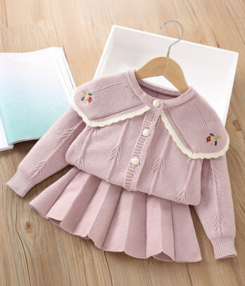 Ensemble pour fille en laine de couleur lilas