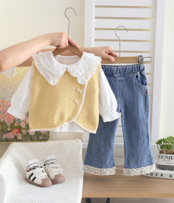 Ensemble fille chic – Gilet jaune & jean dentelle