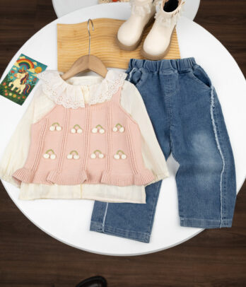 Ensemble fille gilet tricot rose & chemise col brodé avec jean