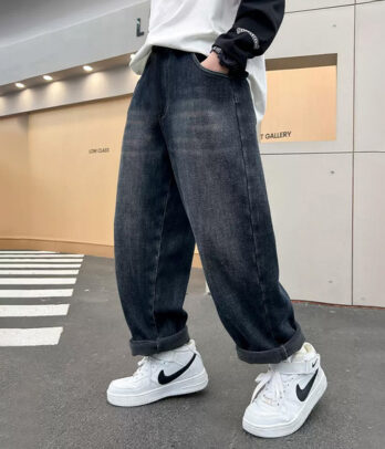 Jean Garçon – Coupe Ample denim Foncé