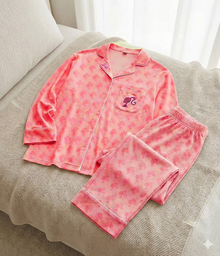 PS Pyjama Barbie Logo – Confort et Fun – Image 1