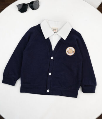 Cardigan garçon bleu marine avec chemise intégrée