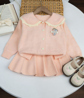 Ensemble fille gilet et jupe rose chic
