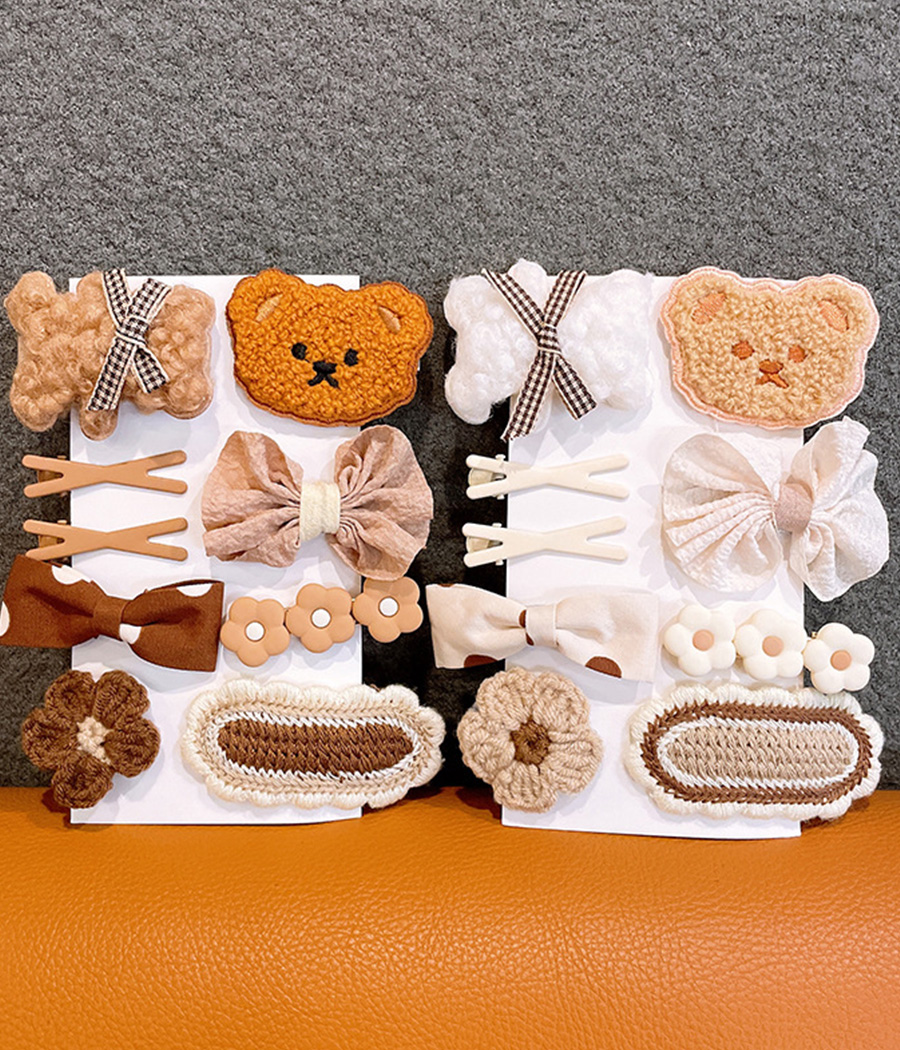 22278 Lot de barrettes et pinces cheveux – Style ours & fleurs en tons bruns – Image 1