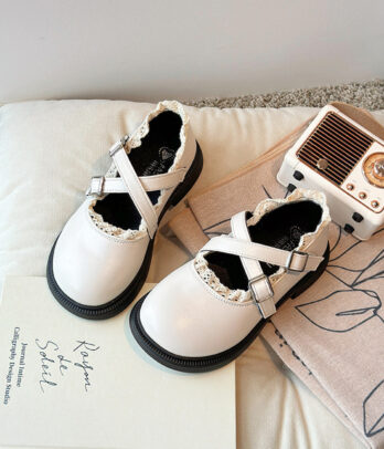 Chaussures Fille Croisées à Dentelle Crème