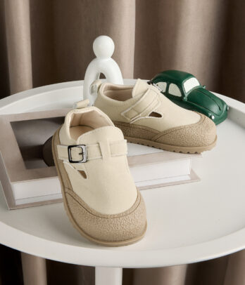 Chaussures Bébé beige à Boucle