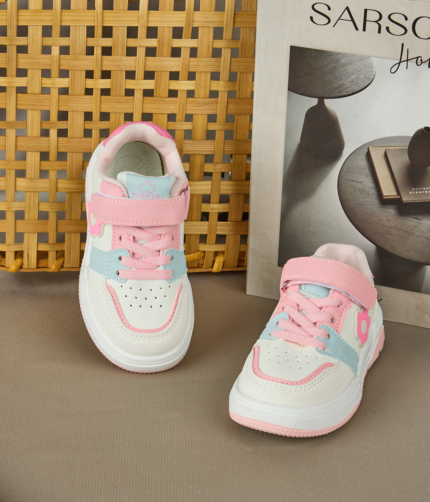 71214 Baskets Fille Multicolores à Fleur – Image 1