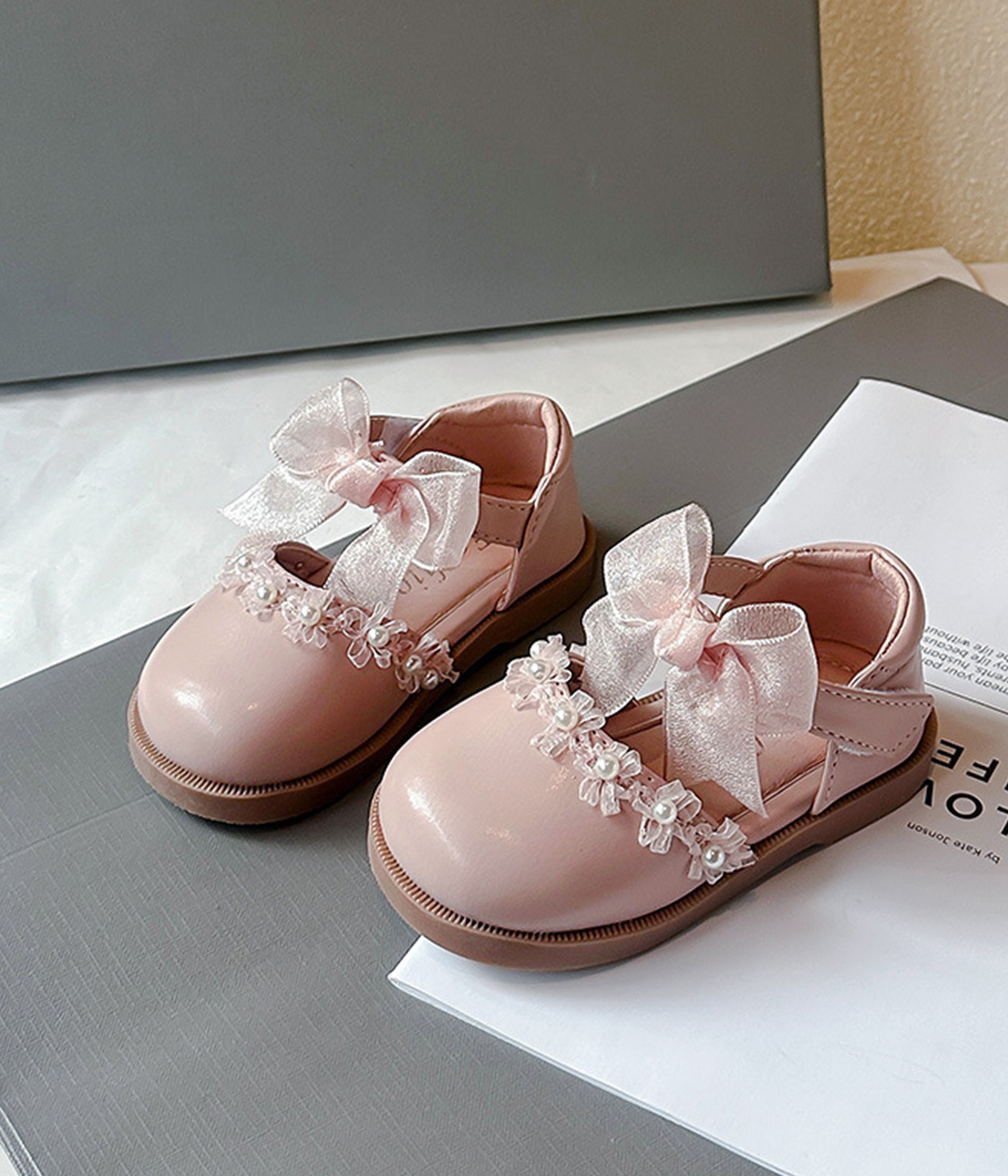 77349 Chaussures Fille Rose Poudré avec Fleurs et Nœud en Organza – Image 1