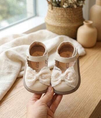 Chaussures Bébé Écru avec Grand Nœud en Dentelle