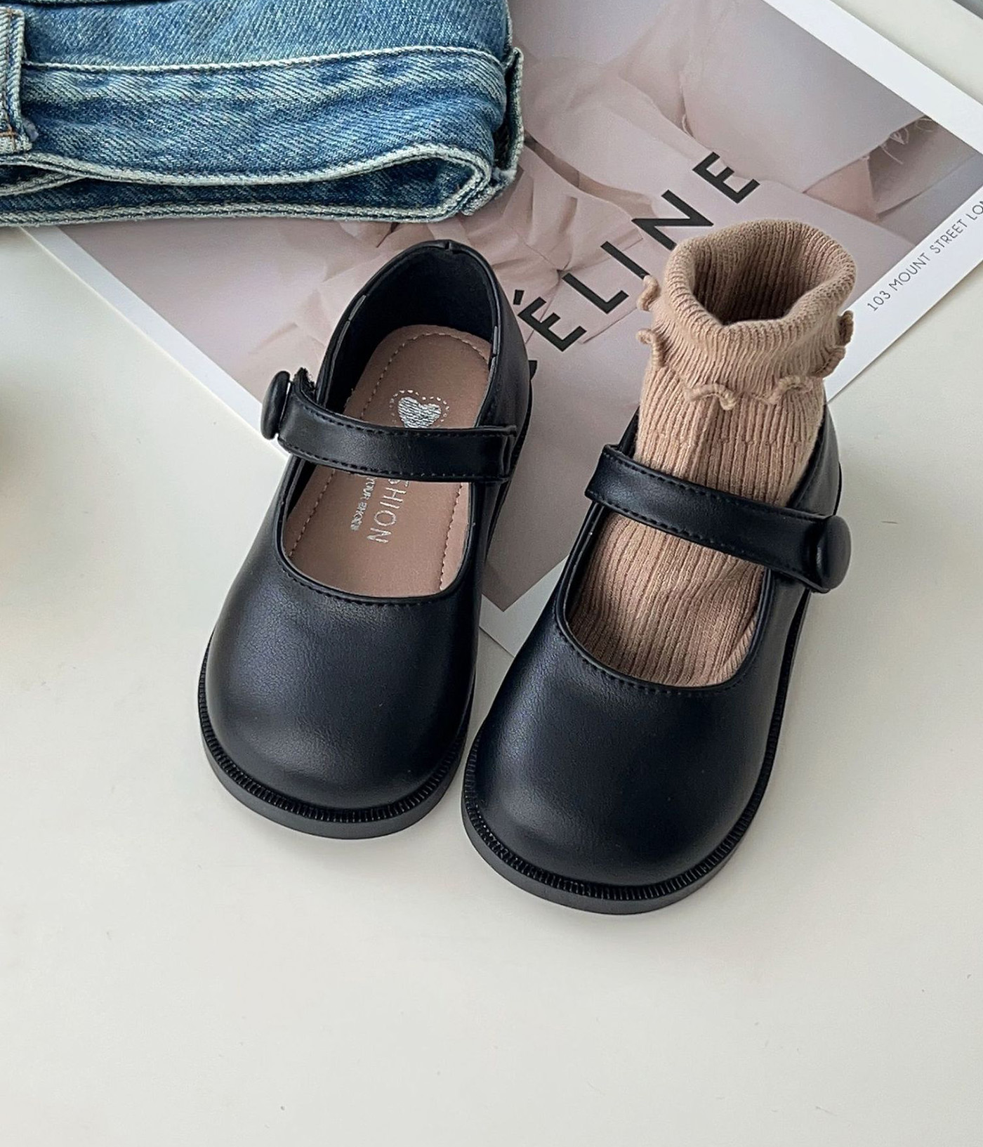 83845 Ballerines Noires Classiques pour Fille – Image 1
