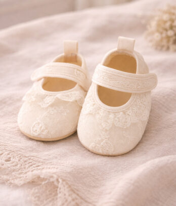 Ballerines bébé cérémonie – Écru en dentelle élégante
