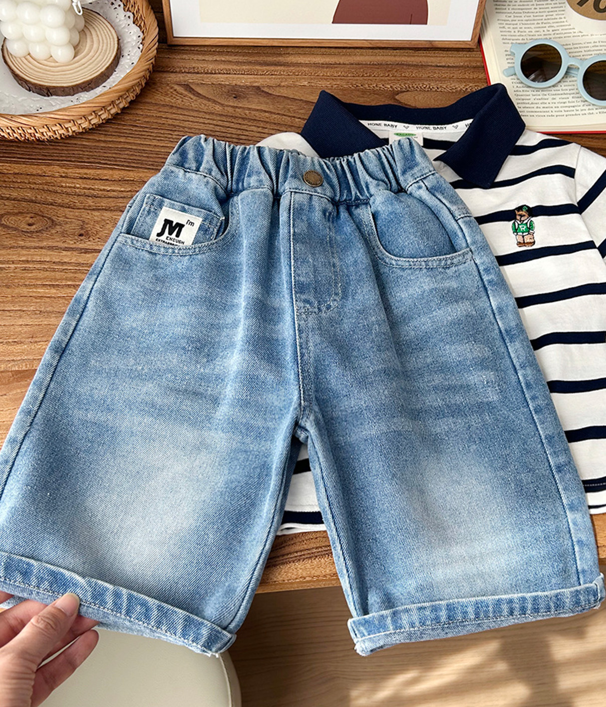 668149 Pantacourt garçon en denim bleu Style cool – Image 1
