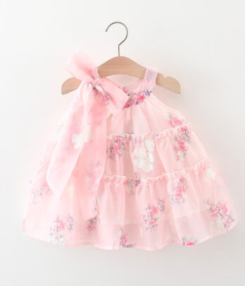 Robe fillette rose fleurie en voile léger