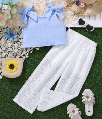 Duo léger et pantalon blanc dentelle
