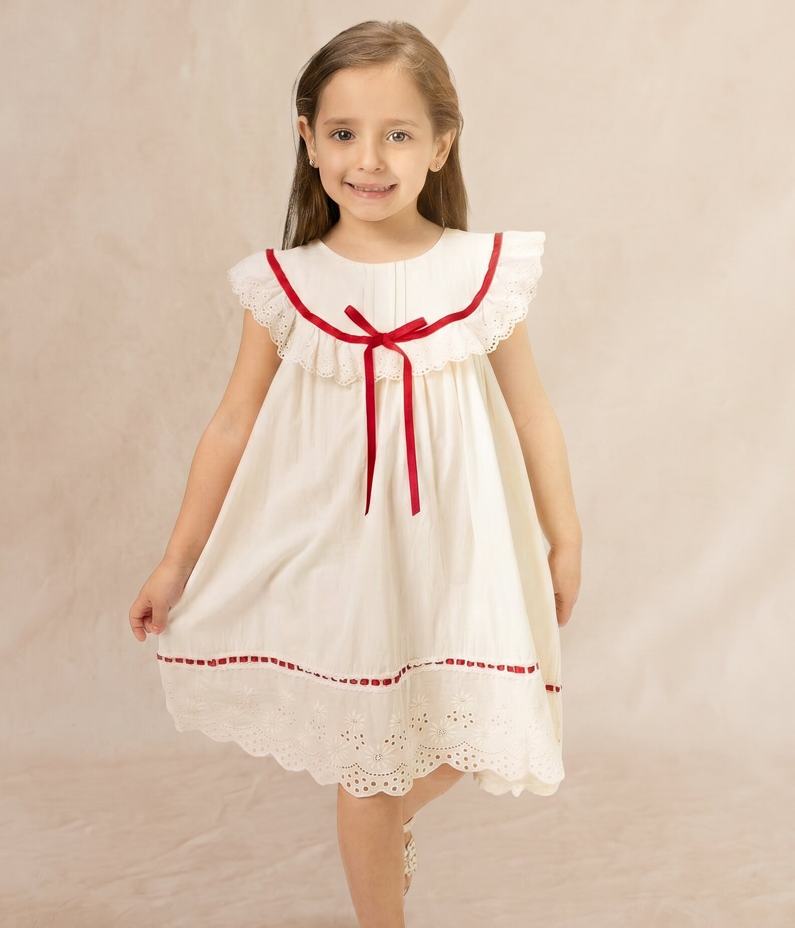 946974 Robe blanche en broderie anglaise – Image 1