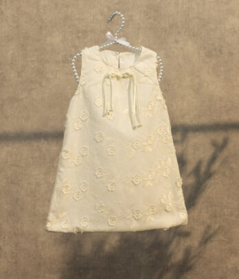 Robe fille écru texturée nœud Blanc casée