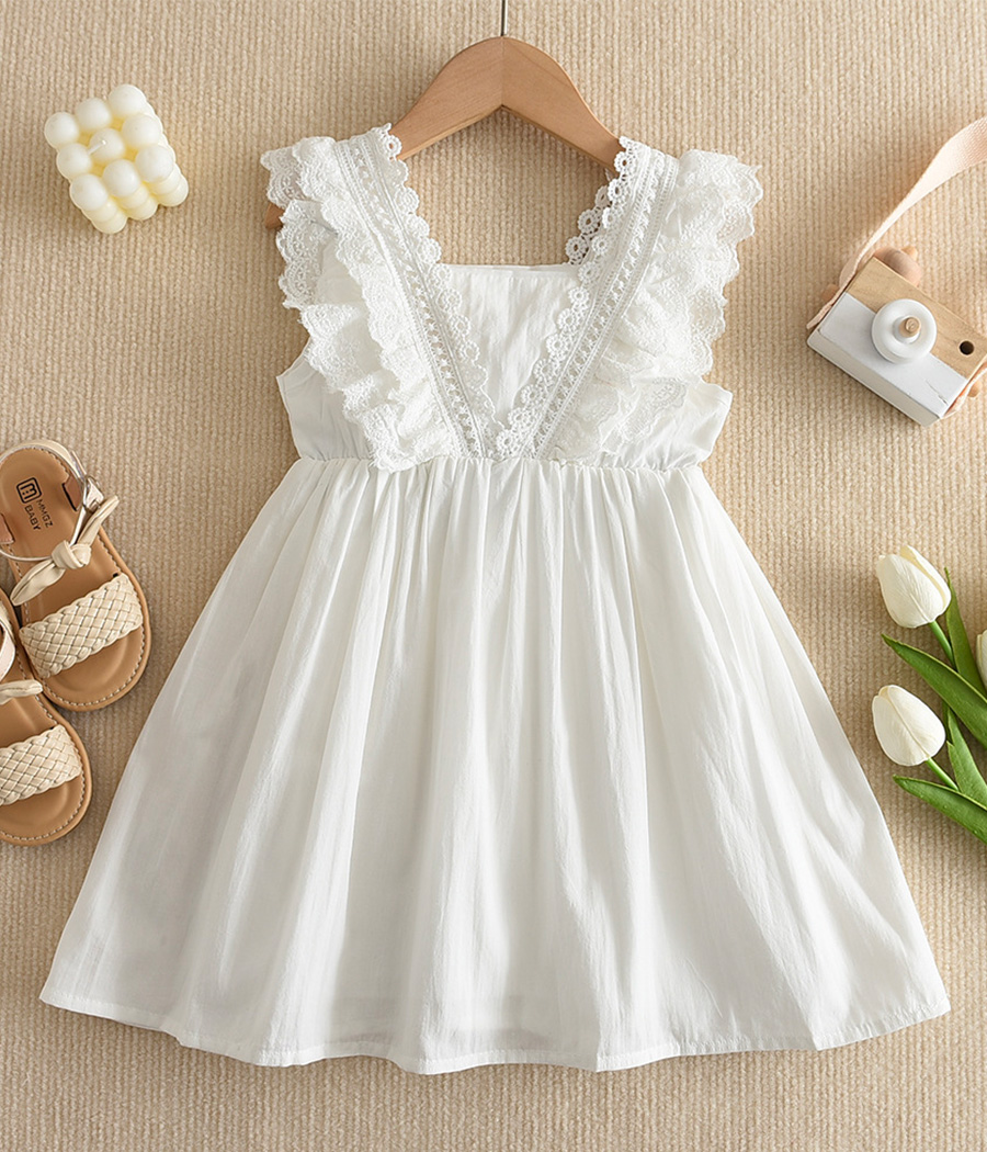 1719 - 16 (5) Une robe blanche élégante et lumineuse – Image 1